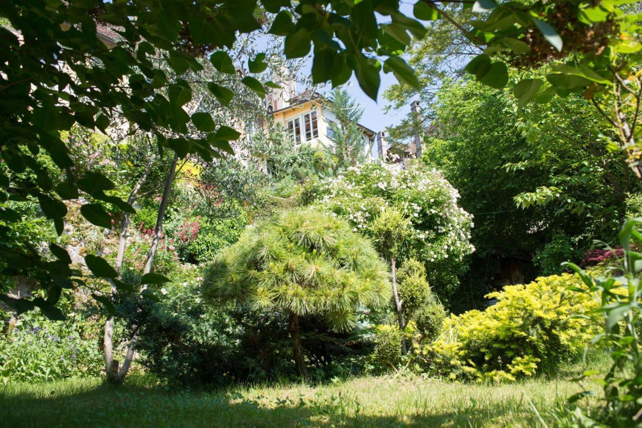 Hotel De La Beroche Saint-Aubin-Sauges Экстерьер фото